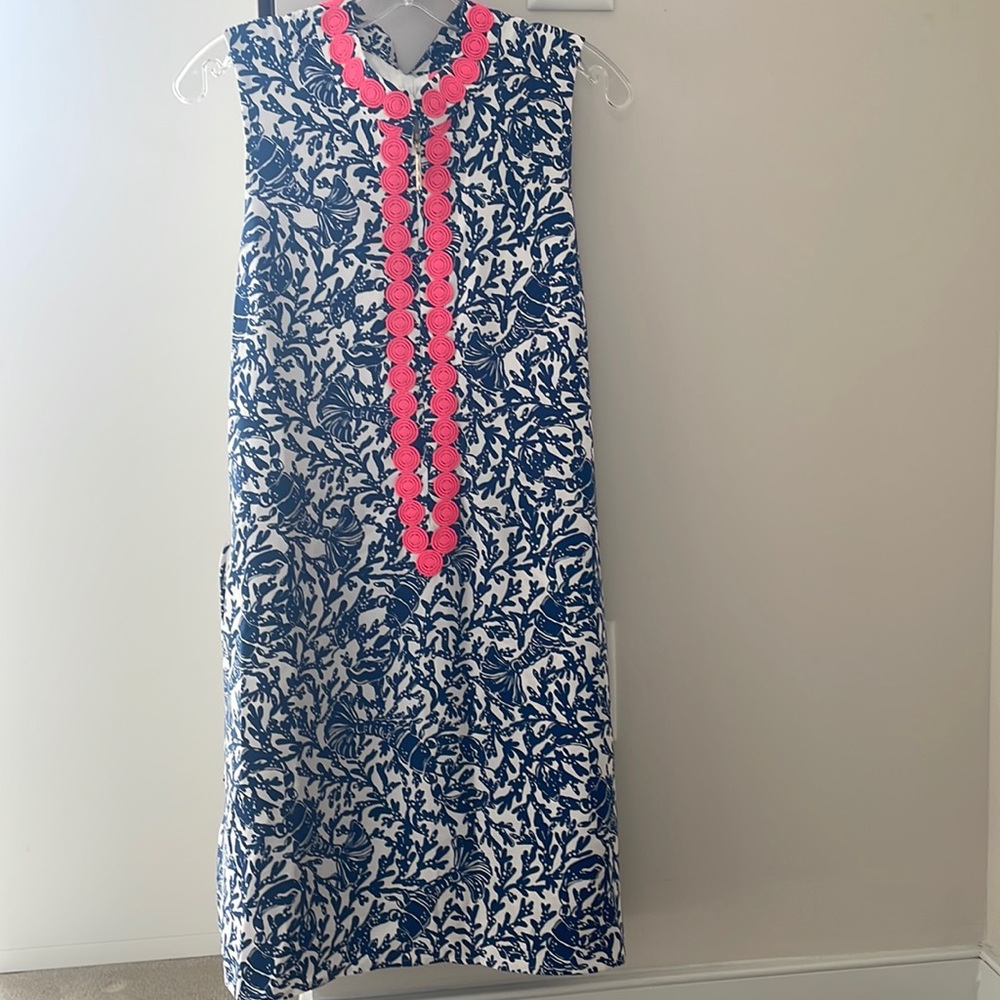 Lilly Pulizter size 12 dress w built in shorts and zip front